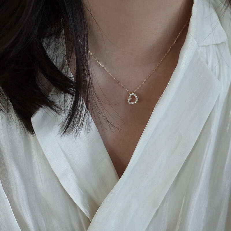 Sterg Sier Simple Zircon Heart Pendant Clavicle Chain Necklace Women Classic Fashion 14k Real Gold Plating Jewelry
