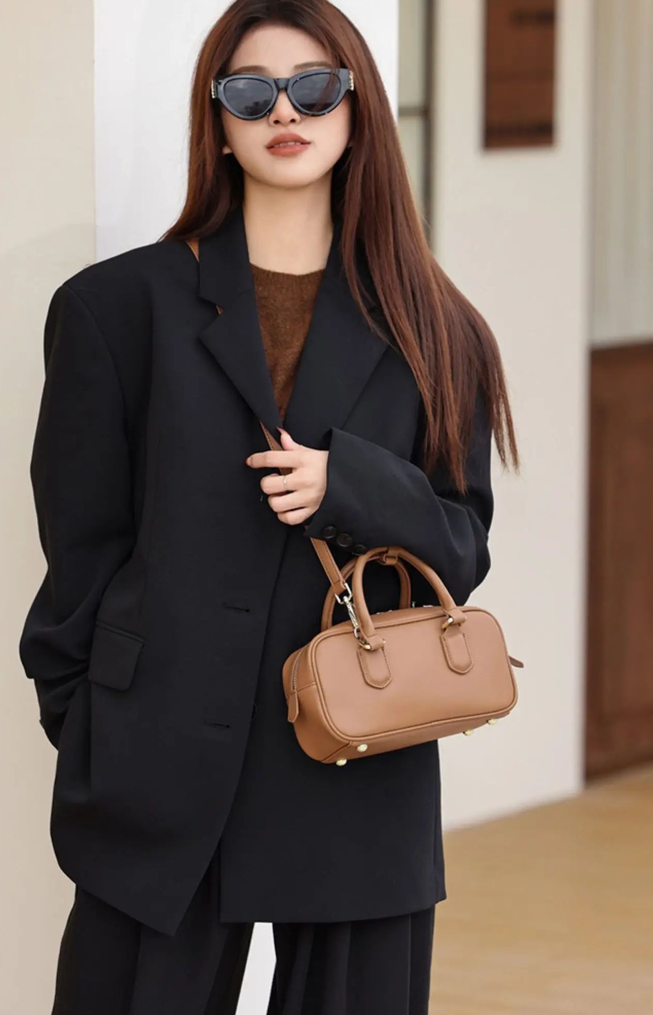 Oxford Clutch Bags Shape In Trapeze With Beige Black Brown or Coffee Fashion Big Bags For Female Purses Trendy