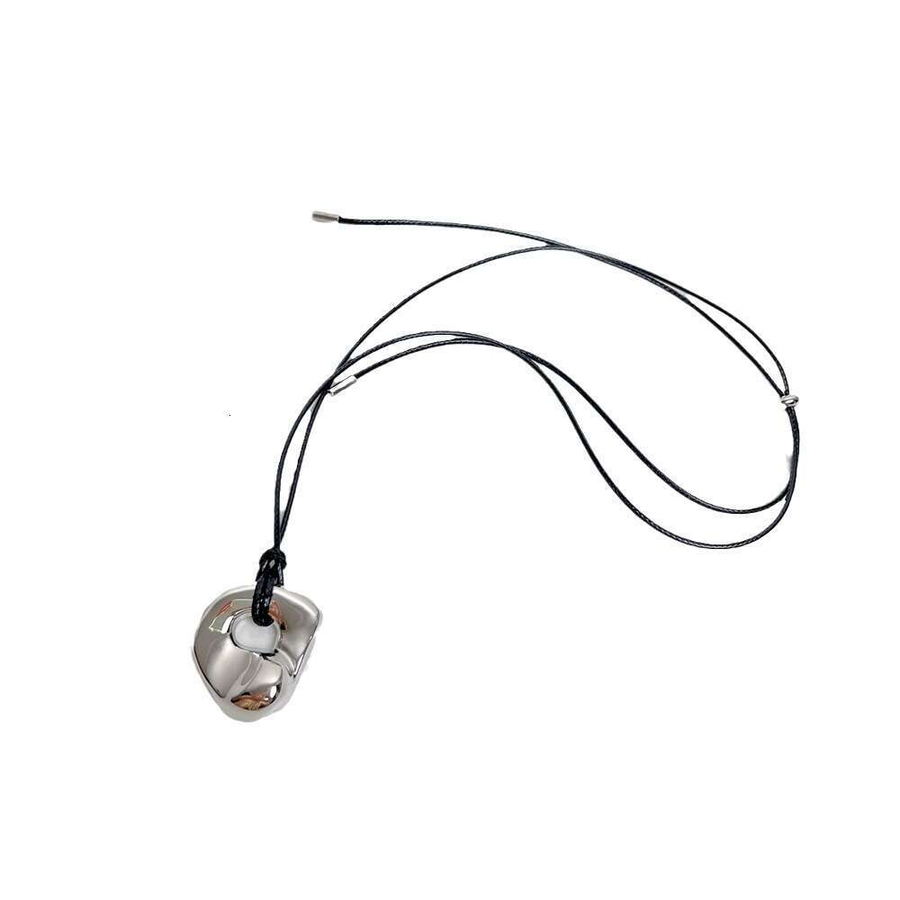 New Retro Irregular Hollow Pendant Necklace Design Adjustable Leather Rope Sweater Chain