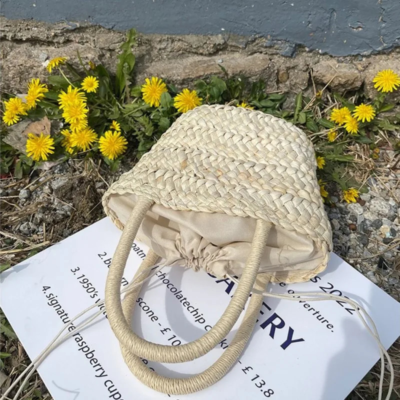 Straw Bag Portable Cute Korean Style Fully Matched Mini Basket Shopping Wallet Summer Cool Retro 241105