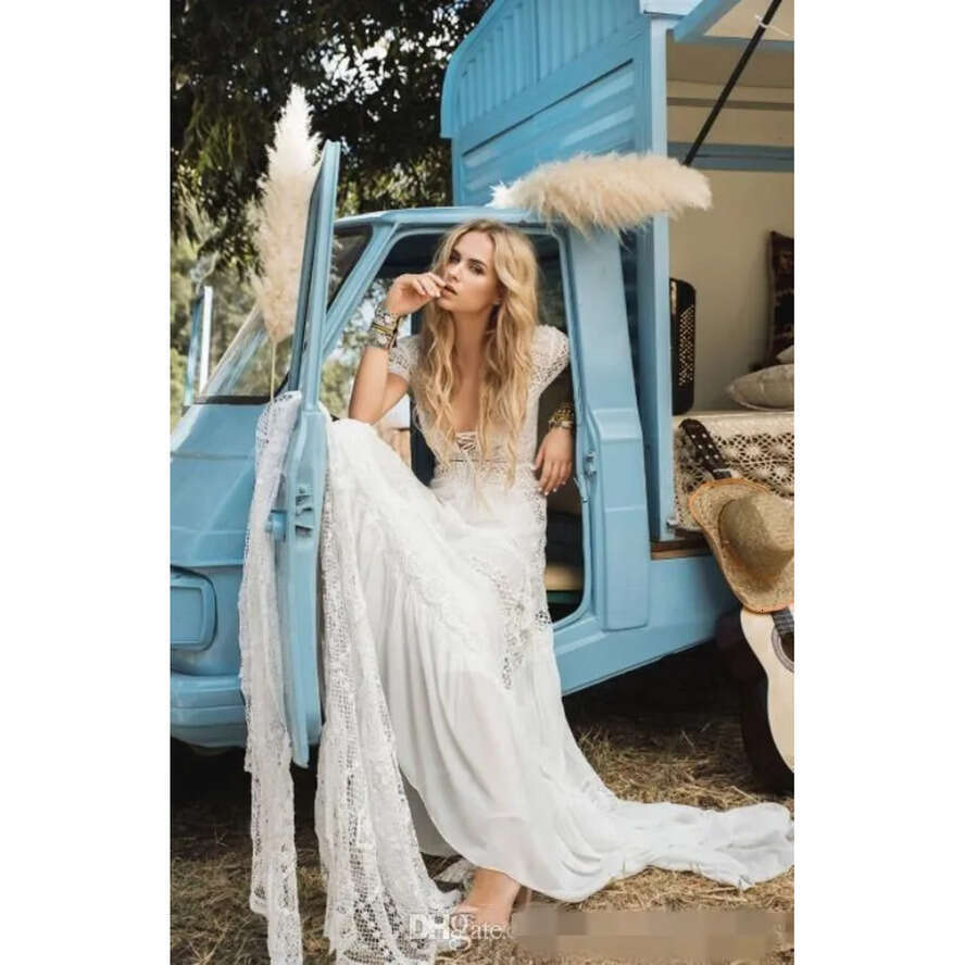 Vintage Simple A E Dresses Chiffon Lace Sexy Deep V Neck Short Sleeves Boho Beach Wedding Bride Gowns