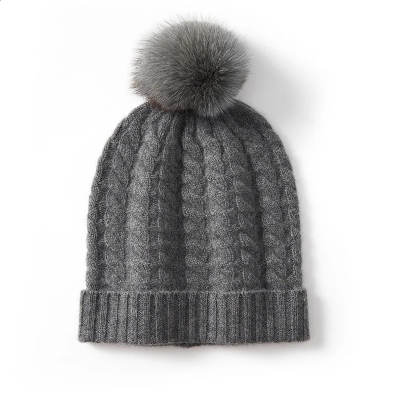 Womens Cashmere Hat Spring And Autumn HighGrade Knitted Bun Head Twist Serve Thickened Warm Ear Protection 241105