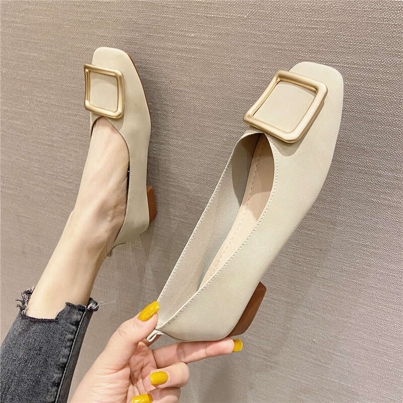 Thick And Low Heeled 2023 Summer New Korean Version Metal Buckle Shallow Mouth Square Toe Women's Soft Sole Evening Single Shoes