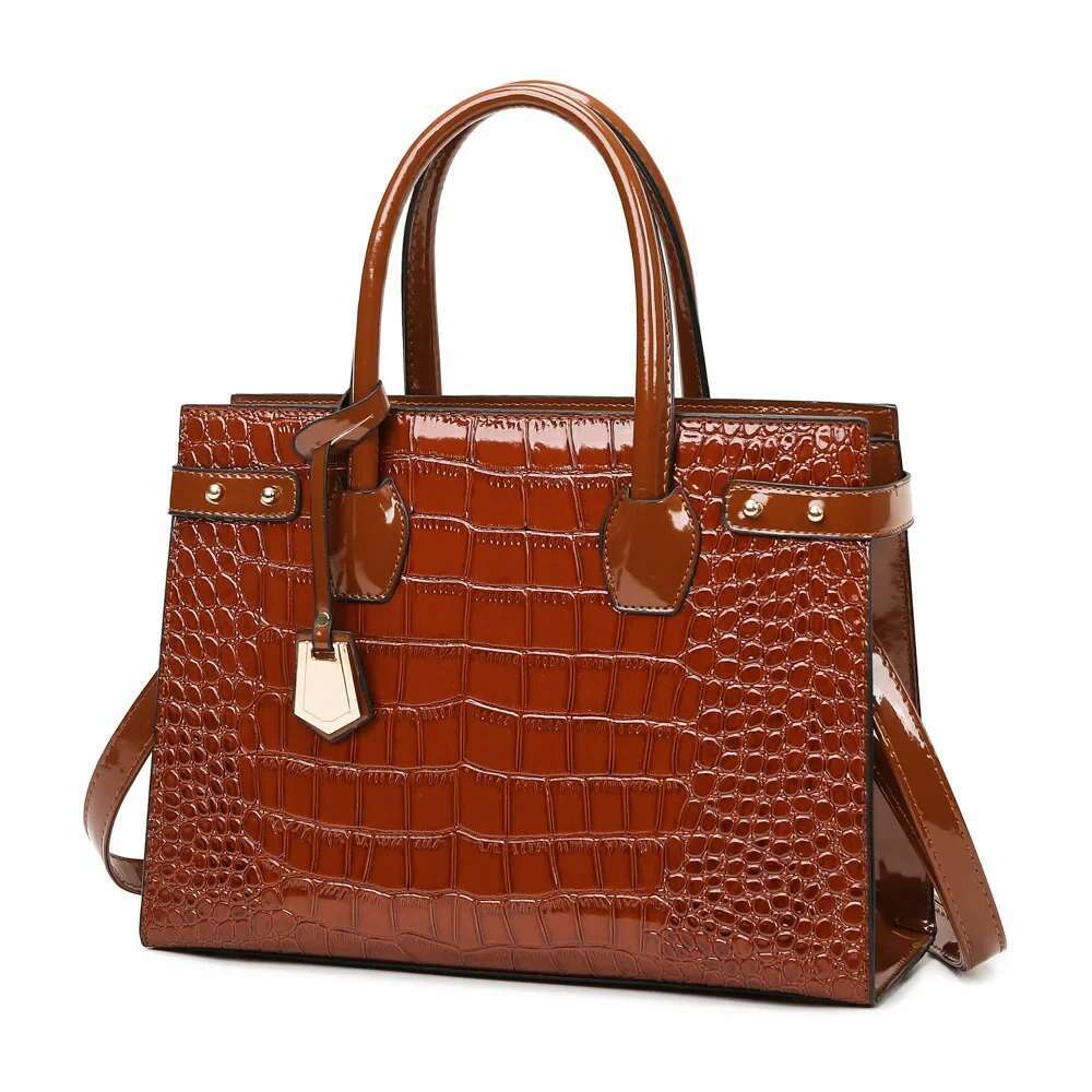 Designer Bag Women's Handbag Large Capacity Single Shoulder Bag Women's Diagonal Cross Bag Versatile Crocodile Women's Bag Wholesale Of