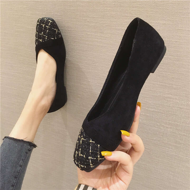 2023 Spring New Korean Edition Versatile Square Head Shallow Mouth Small Fragrant Style Flat Comfortable Soft Bottom Bean Single Women's Shoes