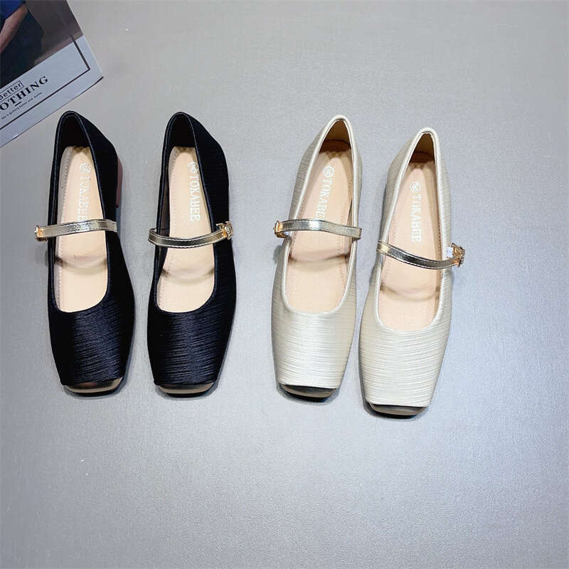 Mary Jane's Coarse Follow Up Women's Korean Edition New Fashionable And Versatile Low Heel Square Head Shallow Mouth Silk Gentle Evening Sho