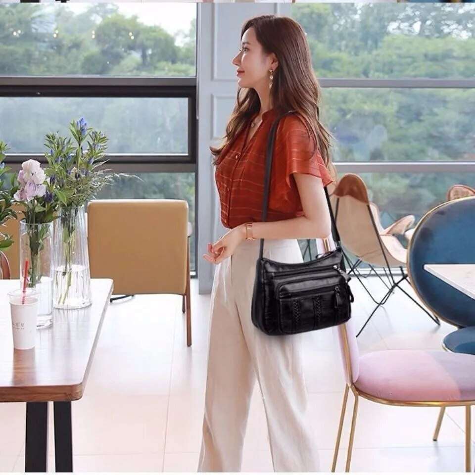 Designer Bag 2024 New Middle-Aged Women's Bag, Lightweight, Multi-Layered, Large-Capacity Mother's Bag, Crossbody Bag, Elderly Bag, Shoulder