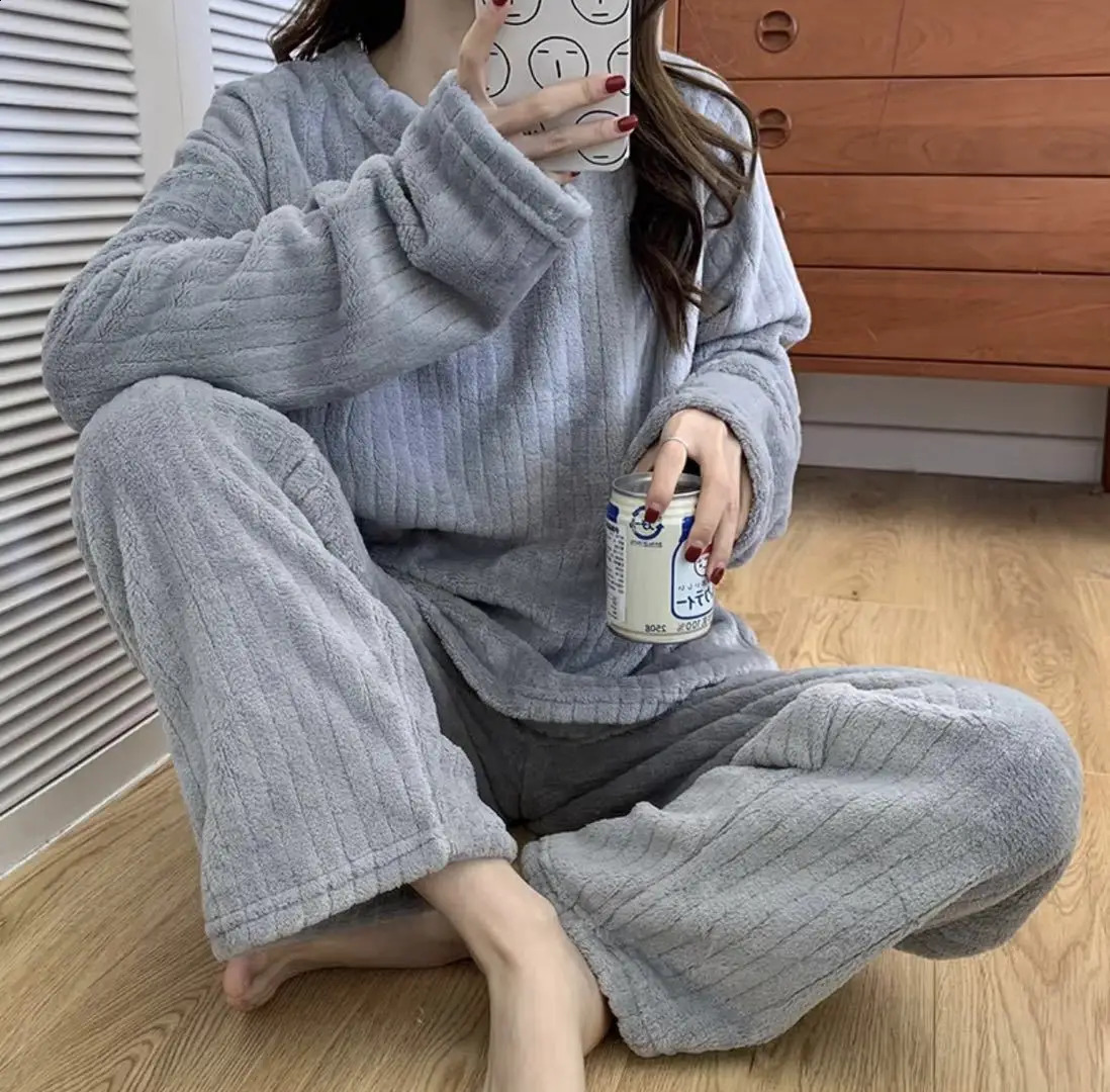 Women Pyjamas Sets Warm Pajama Flannel Thick Homewear Long Sleeve Cartoon Sleepwear Female Pajamas Suit Wearable 2 Piece 241105