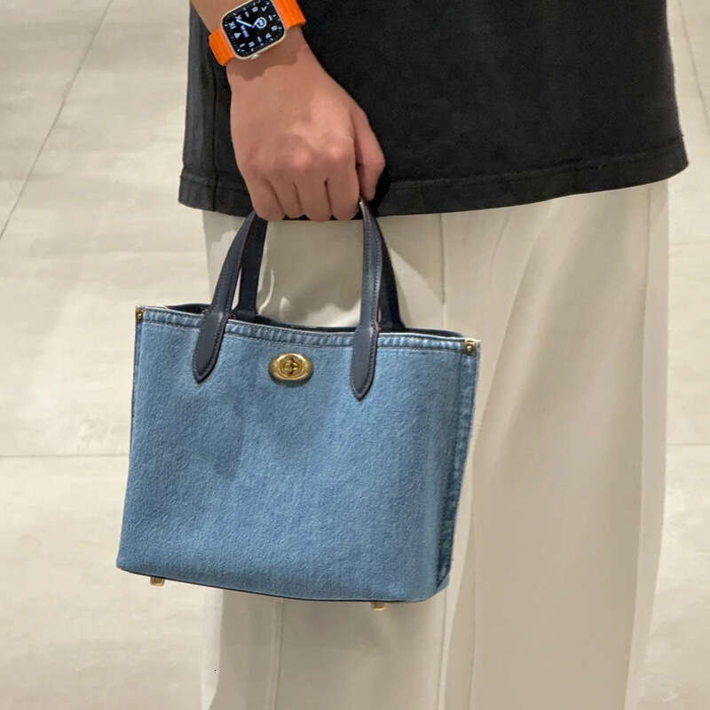 Designer Bag Casual Bags For Women 2024 New Denim Shoulder Messenger Bag Shopping Bags Students Book Bag Handbags Large Tote For Girls