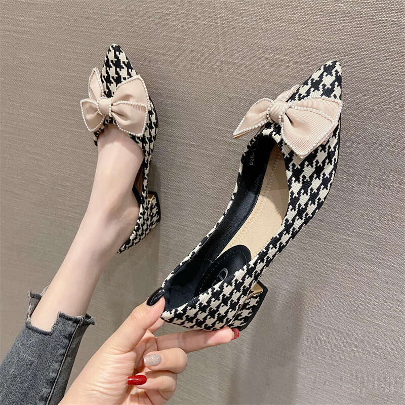 Korean Version 2023 Spring Mid Black Daily Coarse Heel Fashionable Women's Fabric Pointed Shallow Mouth Low Top High Heels