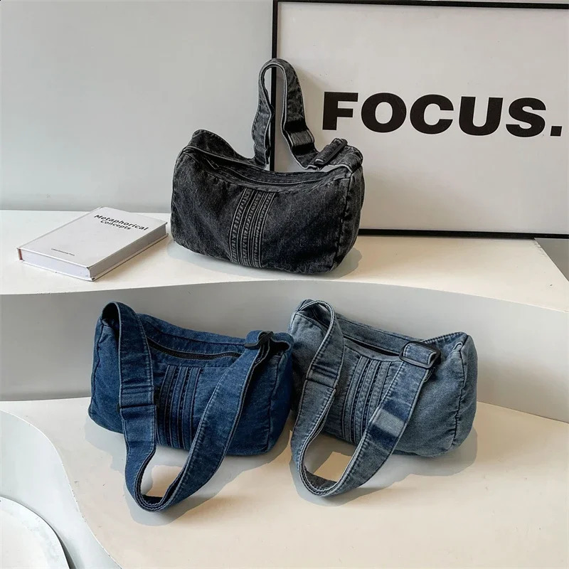 selling casual sewing thread zipper denim womens cross body bag fashionable casual large capacity shoulder bag 241105