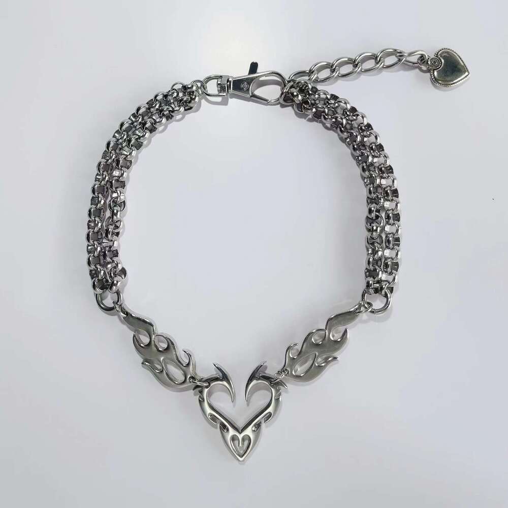 Punk Rock Totem Flame Hollow Love Heart Necklaces for Women Unisex Hip Hop Thick Chains Choker Egirl Party Club Dancing Jewelry
