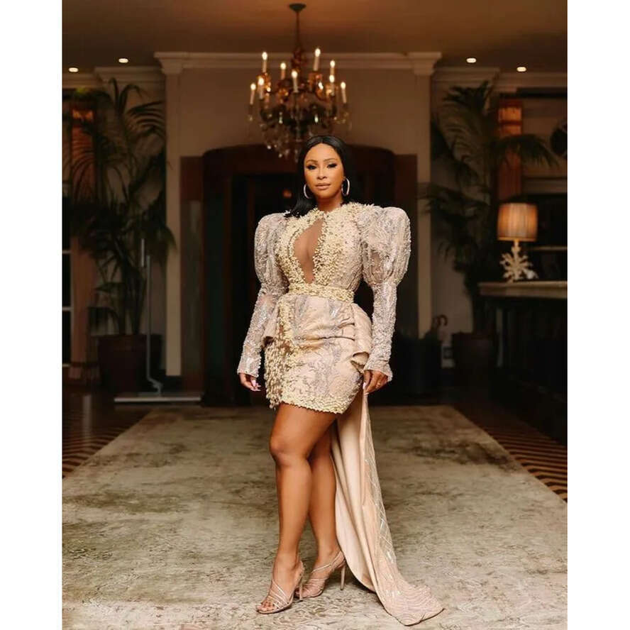 Plus Size Arabic Aso Ebi Champagne Urious Sexy Prom Dresses Lace Pearls Beaded Evening Formal Party Second Reception Gowns Dress ZJ