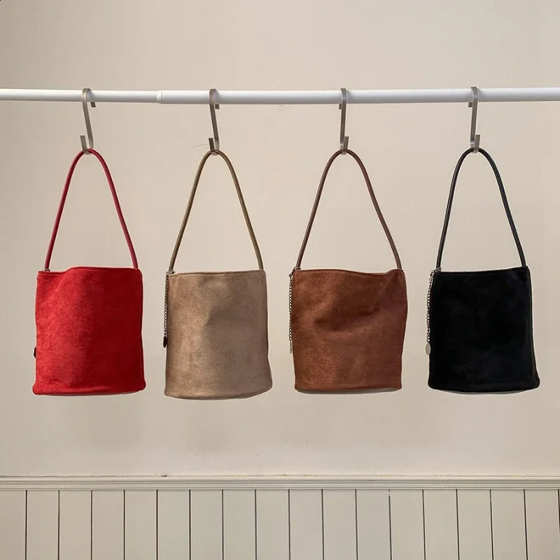 Womens bucket bag womens fashionable cylindrical retro suede bag womens handbag Bolsos De Mujer 241105