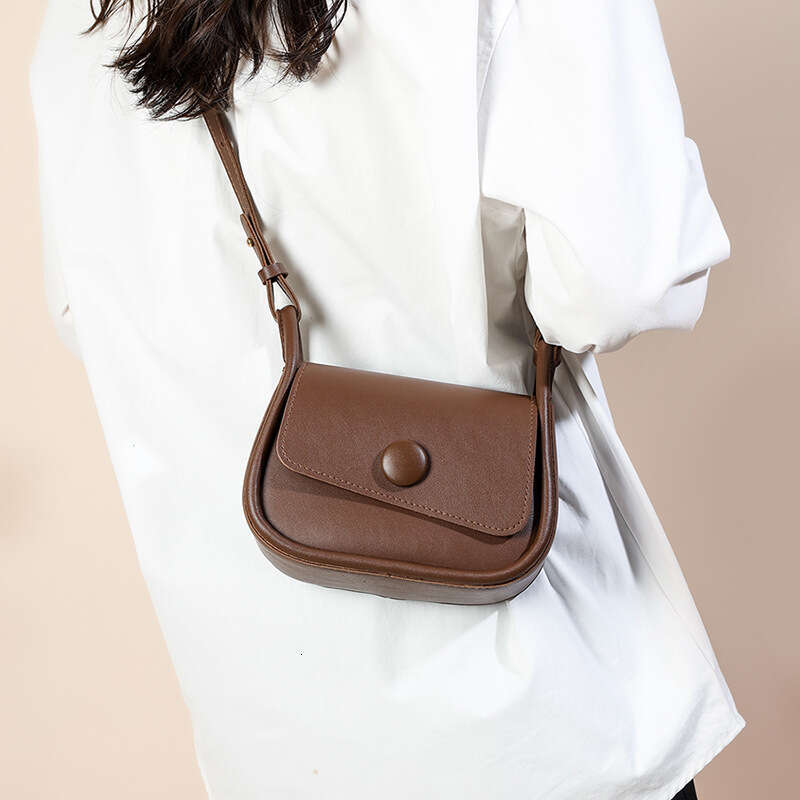This year's popular for women 2024 new style trendy internet celebrity versatile diagonal cross fashionable and high-end small square bag