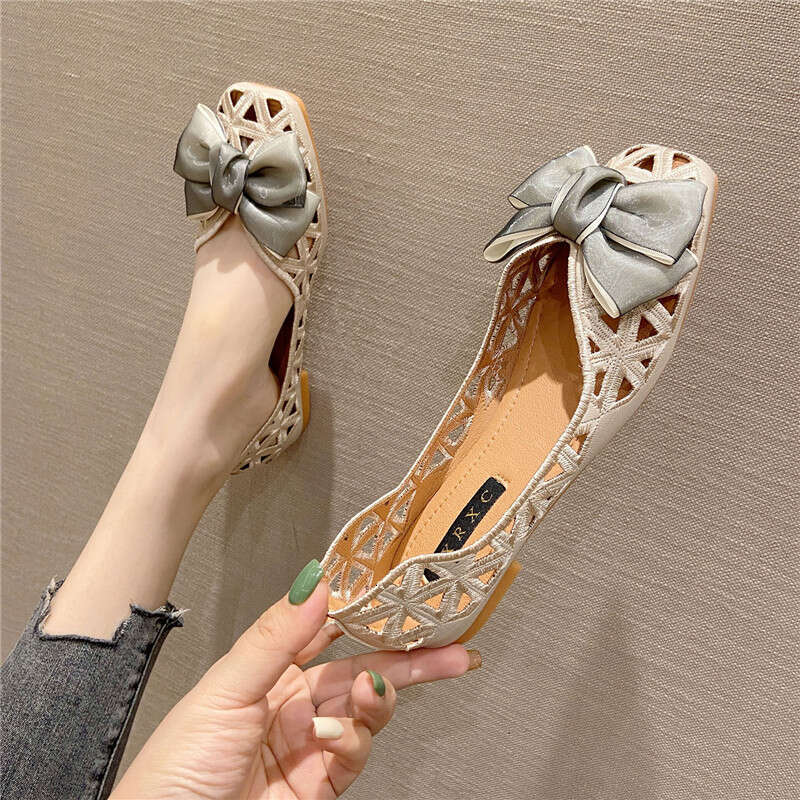 2023 Spring/Summer New Fashionable Hollow Out Ladle Women's Grandma Square Head Follow For Women Soft Bottom Flat Bean Shoes