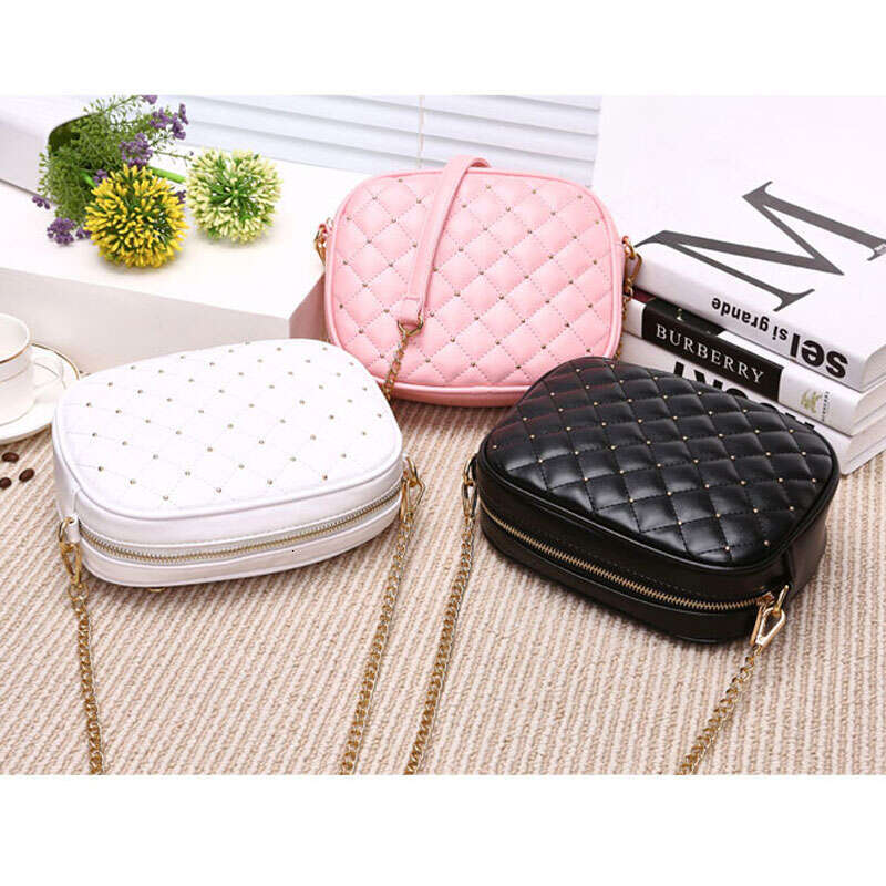 Designer Bag Hot Sale Women Messenger Bags Brand Designer Shoulder Bags Rivet Chain Strap Crossbody Bags For Women Bolas Feminina