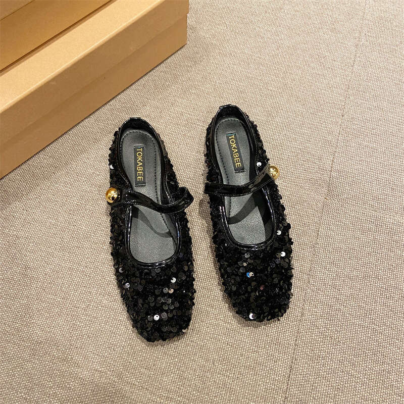 Xiaoxiangfeng Baotou Slippers For Women's Outwear 2024 Spring/Summer New Sequin Flat Bottom Mary Jane Muller Half Top