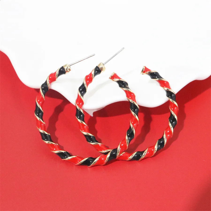 1 Pair Cute Circle Candy Cane Alloy Earrings Christmas Nordic Style Red Color Santa Jewelry Accessories 241105