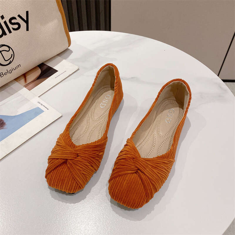 Single Shoe Women's 2023 New Spring/Summer Fairy Style Square Toe Soft Soled Flat Shoes, Light Mouth Versatile Suede Floating Shoes