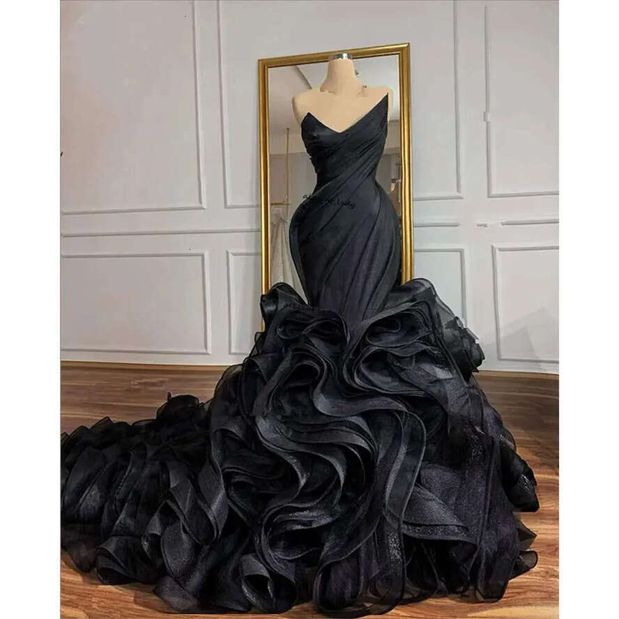 Image Mermaid Red Wedding Dresses Real Black Gothic Lace-Up Corset Back Cascading Ruffles Train Organza Princess Bridal Gowns