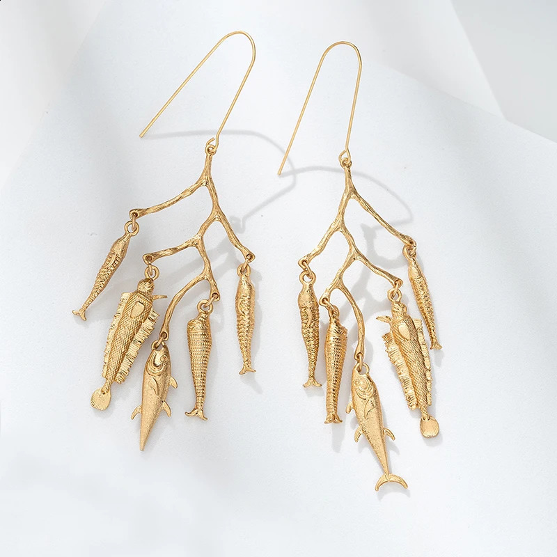 Cute Fish Gold Color Alloy Earrings Trendy Charm Animal Metal For Women Female Jewelry Accessories 241105