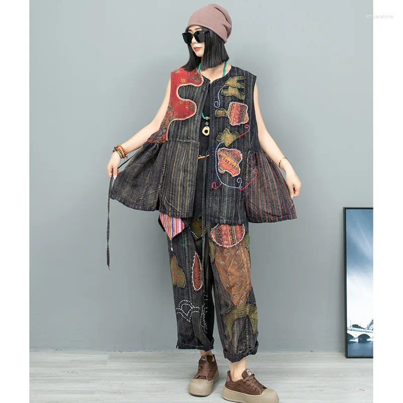 Womens Two Piece Pants LYUZHE 2024 Fall Vintage Embroidery Patch Designs Women Matching Sets O-neck Vest And Wide-leg Pant Old Cloth Suit