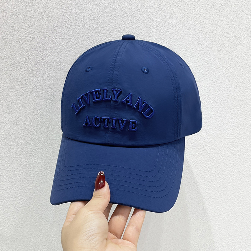 Free shipping New Designer Baseball caps hat Men Women fitted hats Luxury embroidered baseball cap Sun Hats Adjustable cap K-5