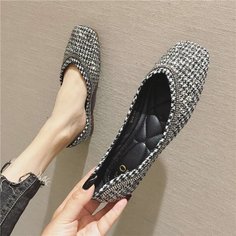 2023 Spring/Summer New Casual Daily Cloth Face Single Fashion Shallow Mouth Square Head Large Flat Bottom Bean Women's Shoes