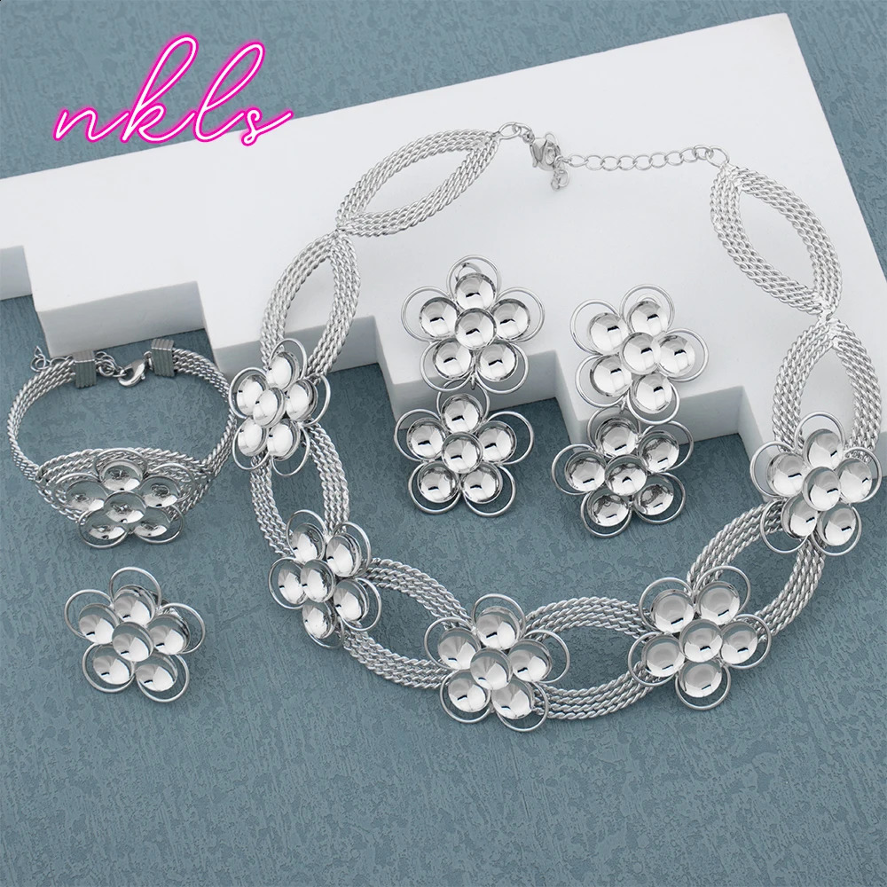 Brazilian Flower Necklace Jewelry Set Earrings Bangle Ring Set Dubai Gold Color Jewellery Set Wedding Accessories Gifts 241105