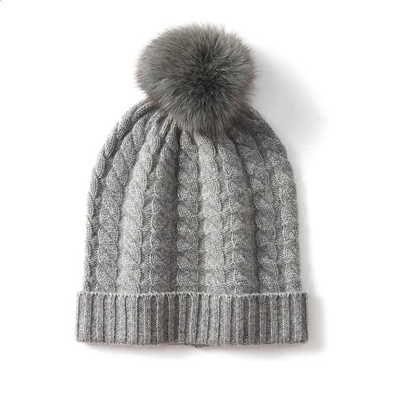 Womens Cashmere Hat Spring And Autumn HighGrade Knitted Bun Head Twist Serve Thickened Warm Ear Protection 241105