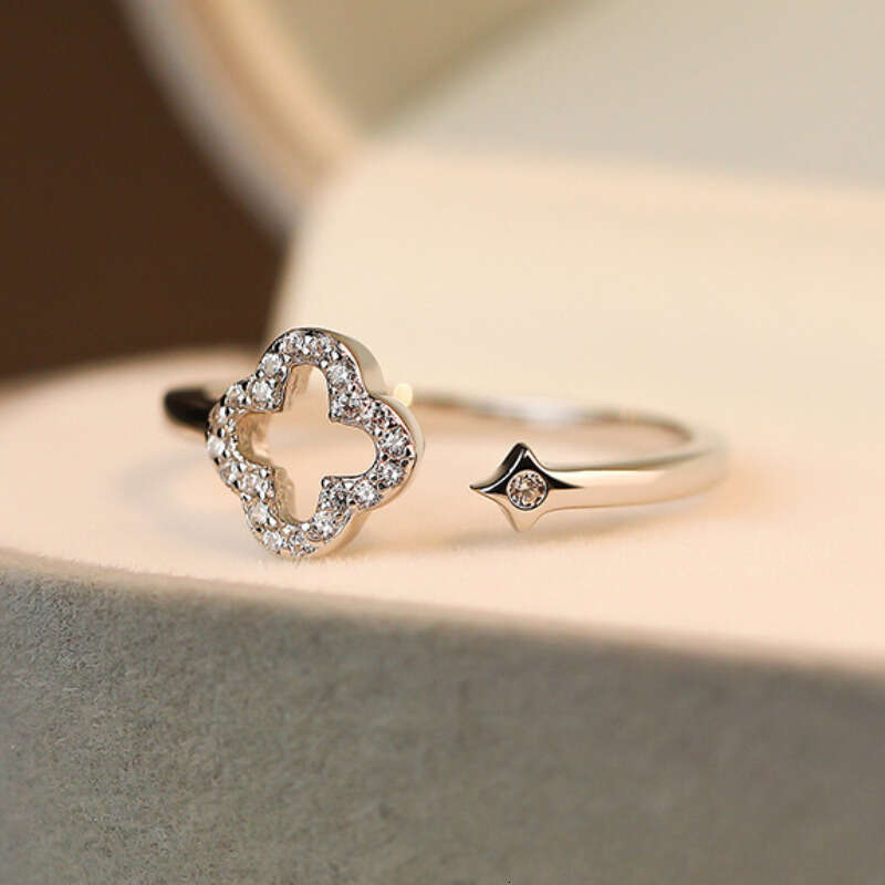 Fashion Hot Sterg New Four Jewelry Sier Leaf wer Rings for Women Chic Hollow Zircon Opening Ins Finger Ring Wedding Jewelry Wholesale