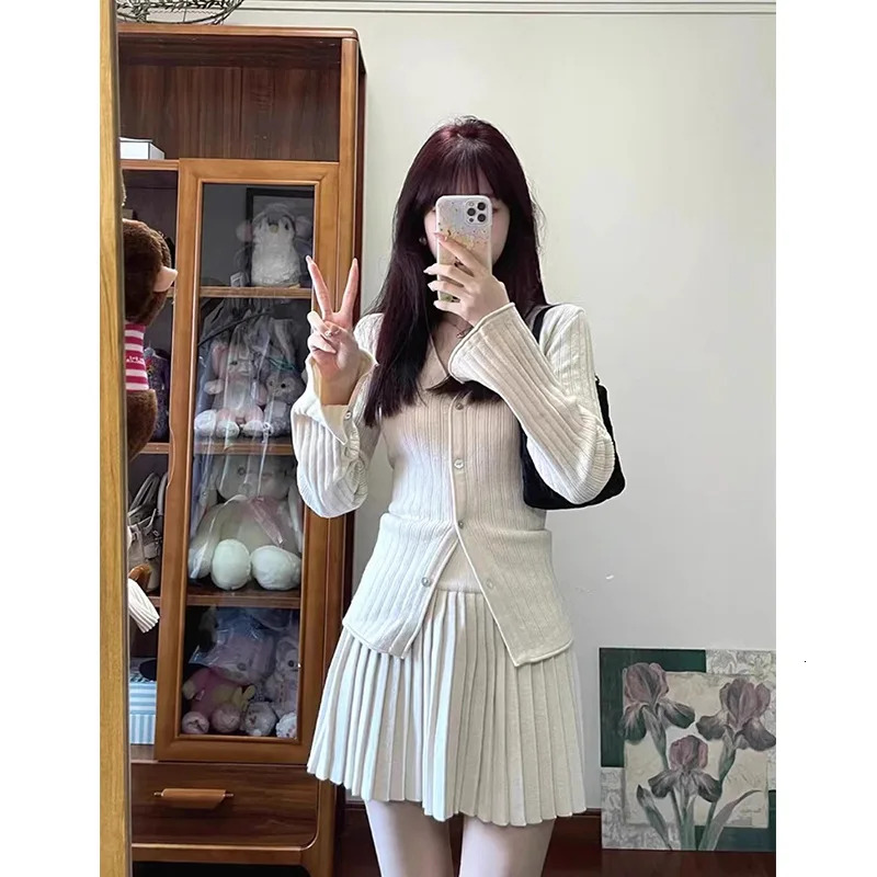 Autumn Women Korean Fashion Girls Sweet Slim Knit Cardigan Y2k Tops Elastic Waist Mini Pleated Skirt 2Pcs Matching Set