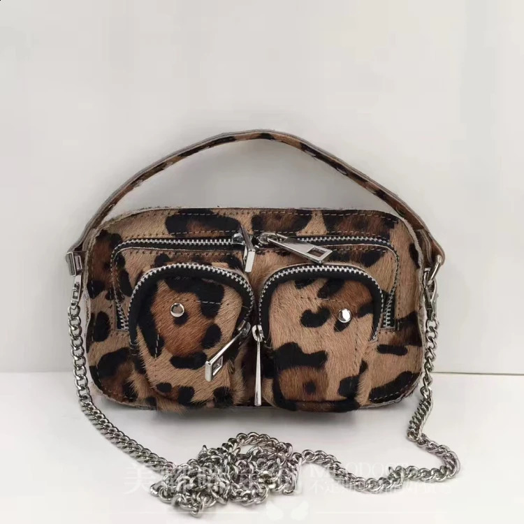 Leopard Prints Three Shoulder Strap Lower Arm Shoulder Bag Womens French Ten Font Phone Bag Latest 241105