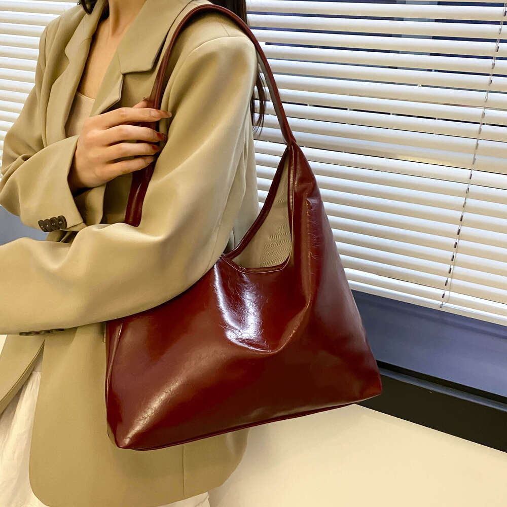 Designer Bag This Is A Super Stylish One-Shoulder Bag For Going Out Shopping, Shopping And Dating. handbag