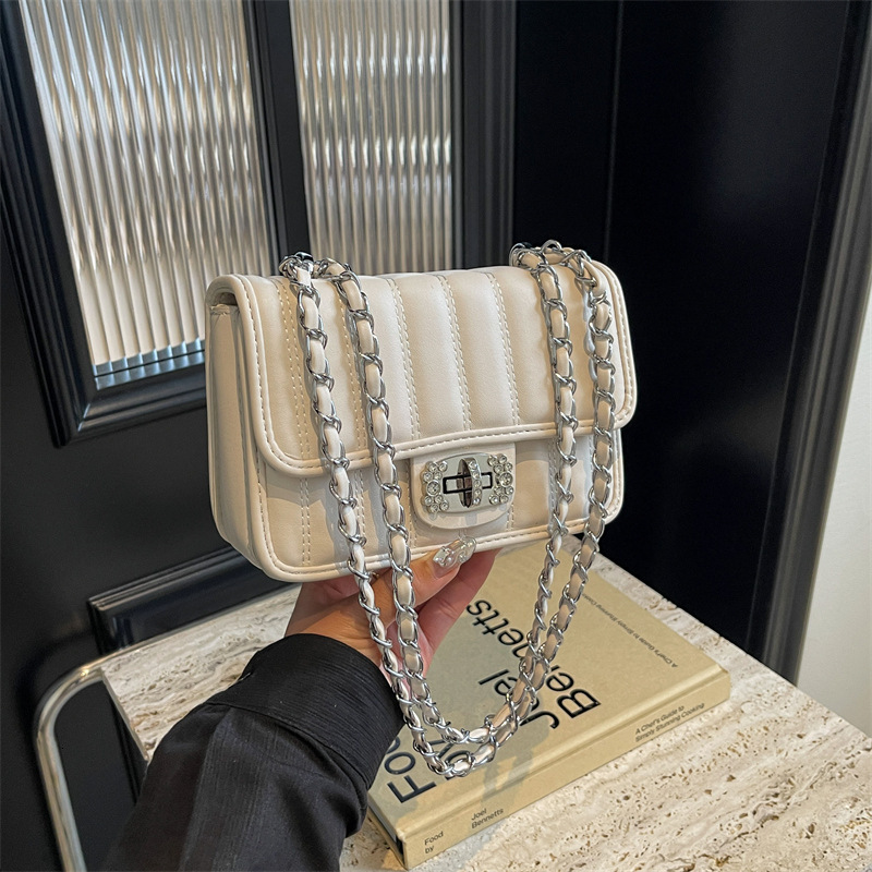 This Year's Popular Women's New Versatile Niche Diamond Grid Chain Autumn Crossbody Small Square Bag Designer Bags Handbags Women