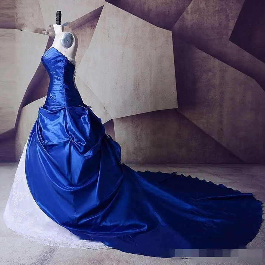 Royal Blue White Vintage Dresses Sweetheart Necke Beaded Beading Chapel Train Satin Lace Up Back Appliqued Wedding Gown
