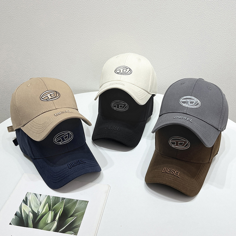 Free shipping New Designer Baseball caps hat Men Women fitted hats Luxury embroidered baseball cap Sun Hats Adjustable cap J-8
