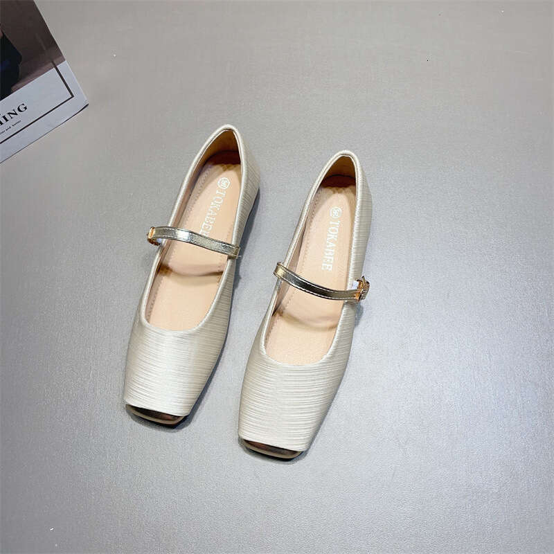 Mary Jane's Coarse Follow Up Women's Korean Edition New Fashionable And Versatile Low Heel Square Head Shallow Mouth Silk Gentle Evening Sho