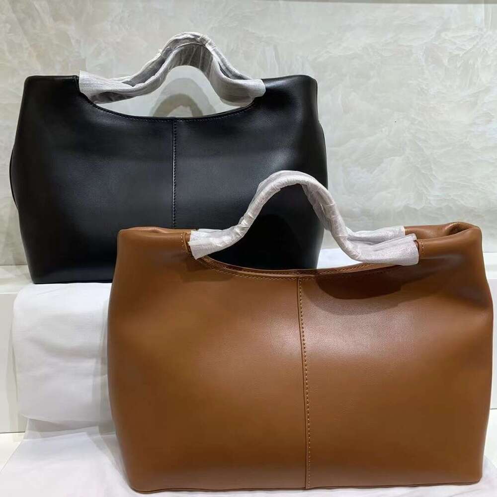 Soft Cowhide Tote Minimally Designed Large Capacity Handbag Vintage Versatile Women's Shoulder Classical Crossbody Bag