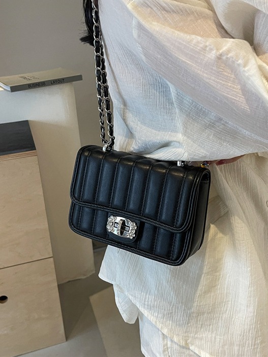 This Year's Popular Women's New Versatile Niche Diamond Grid Chain Autumn Crossbody Small Square Bag Designer Bags Handbags Women