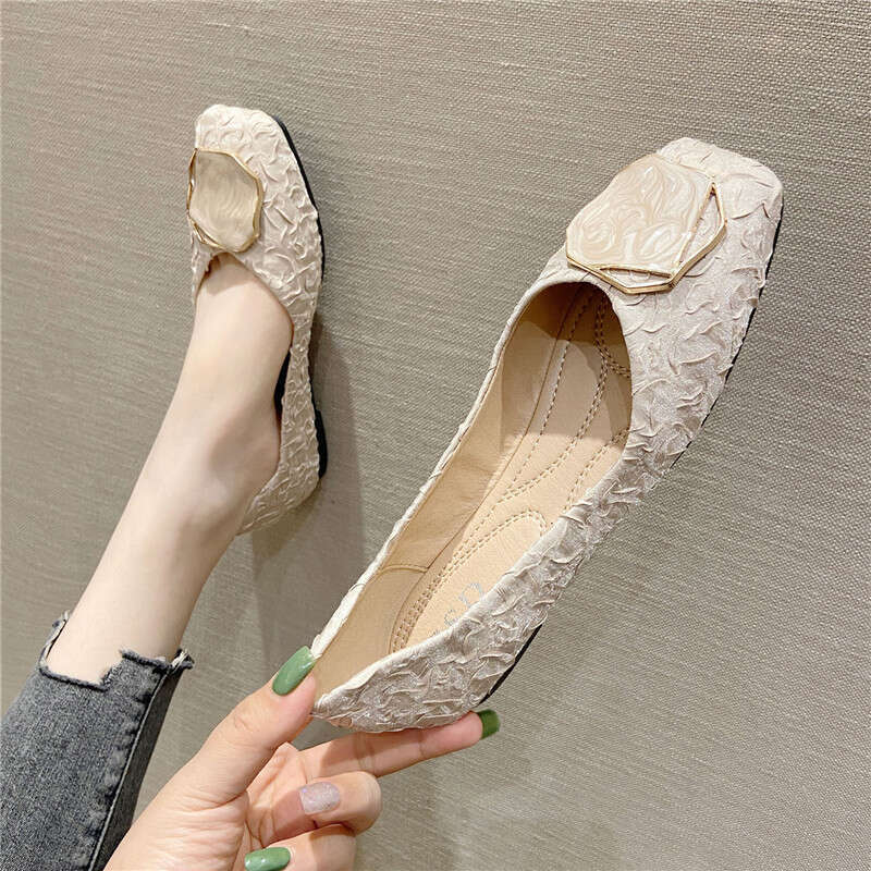 New Autumn 2023 Single For Women With Shallow Toe, Flat Bottom, Fairy Grandmother Shoes, Internet Famous Versatile Scoop Shoes
