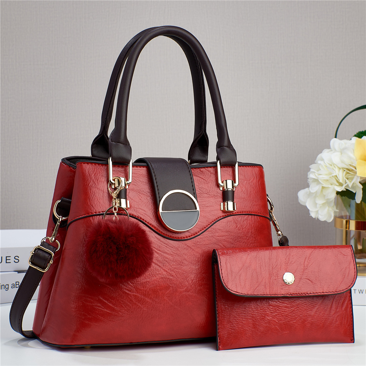 Designer's new spliced mother and baby simple solid color large capacity single shoulder women's texture bag fashion bag