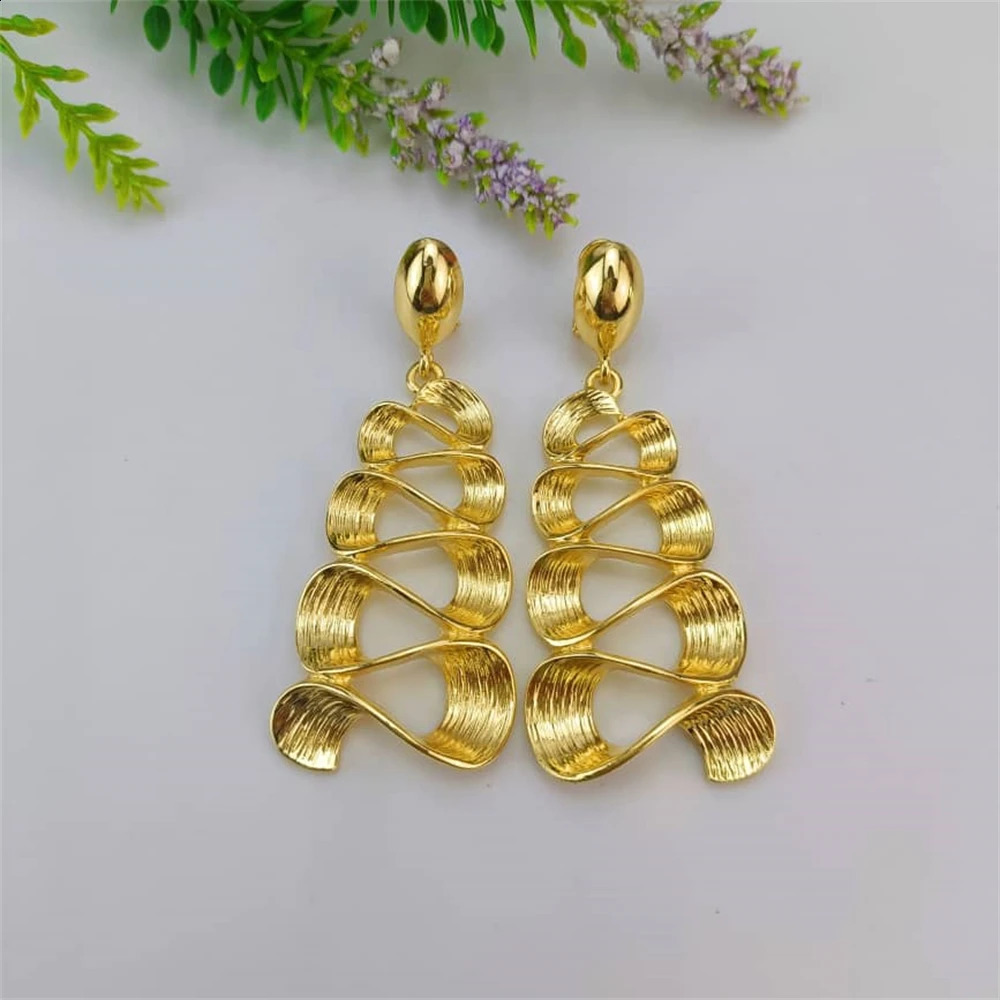 EMMA Women Necklace Earrings Ring Bracelet Jewelry Set Bud Pendant Gold Plated Nigeria Dubai Gold Jewelry Set 241105