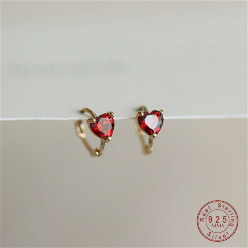 Sterg Sier Plated 14K Gold French Zircon Heart Earrings for Women Sweet Temperament Party Jewelry Accessories