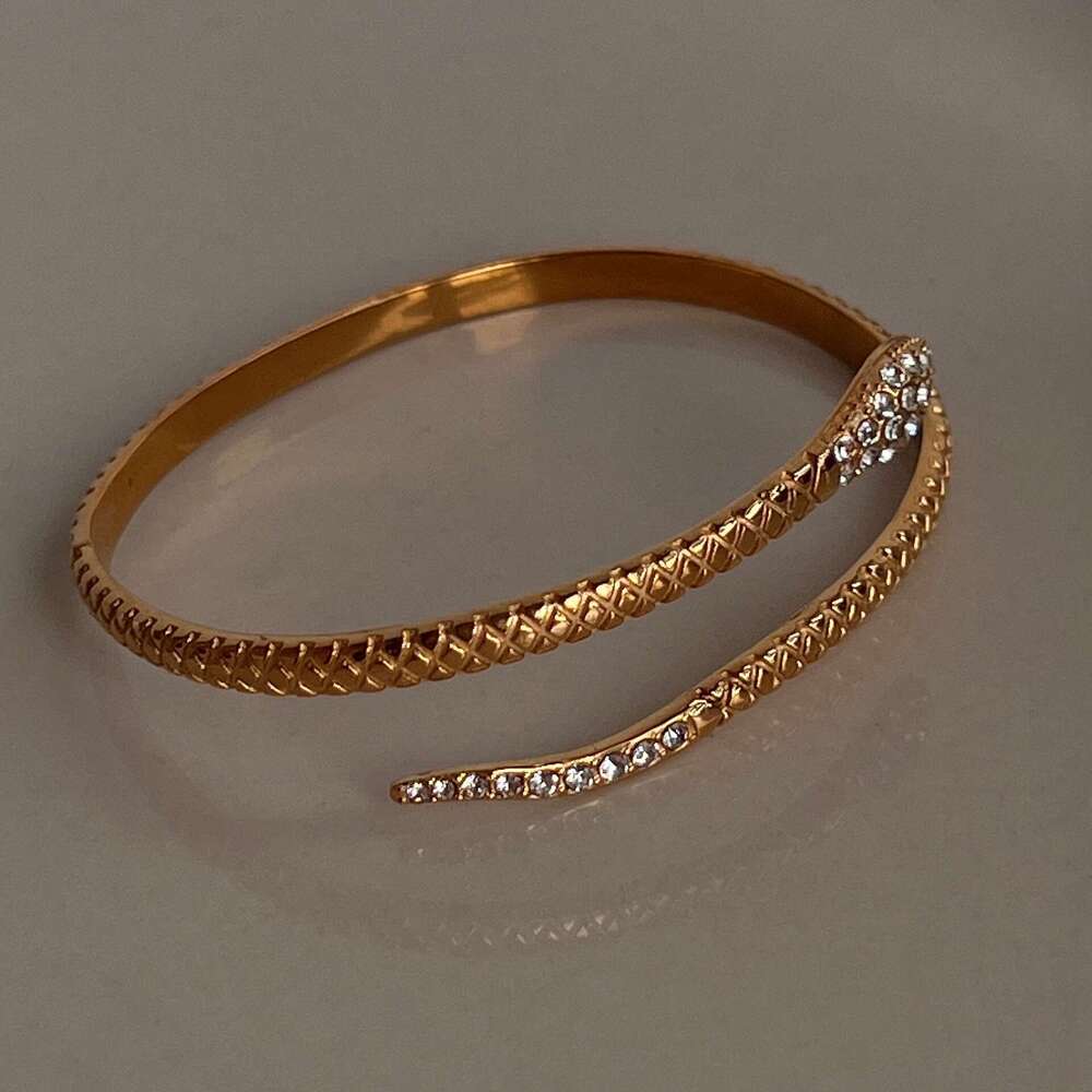Snake Miranda Fashion Jewelry Hot Fashion New 316 Stainless Steel Open Charm Bracelet Bangle Women Golden Wrist Animal Statement Jewelry Waterproof