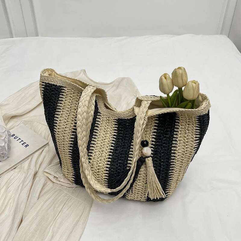 Large Capacity Casual Shoulder Braided 2025 High Quality Bags for Women Interior Compartment Zipper Women's Handbags