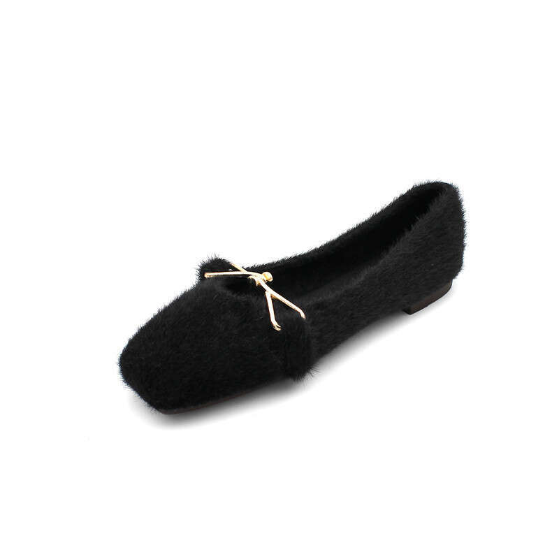 2023 Winter New Korean Version One Step Lazy Versatile Look Thin With Thick Plush And Fury, Flat Bean Shoes