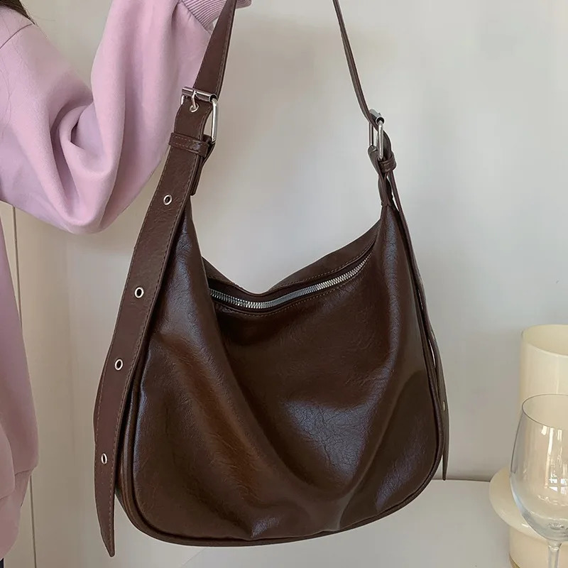 MBTI retro womens handbag aesthetic large capacity fashionable Korean shoulder bag Pu leather elegant casual handbag 241105