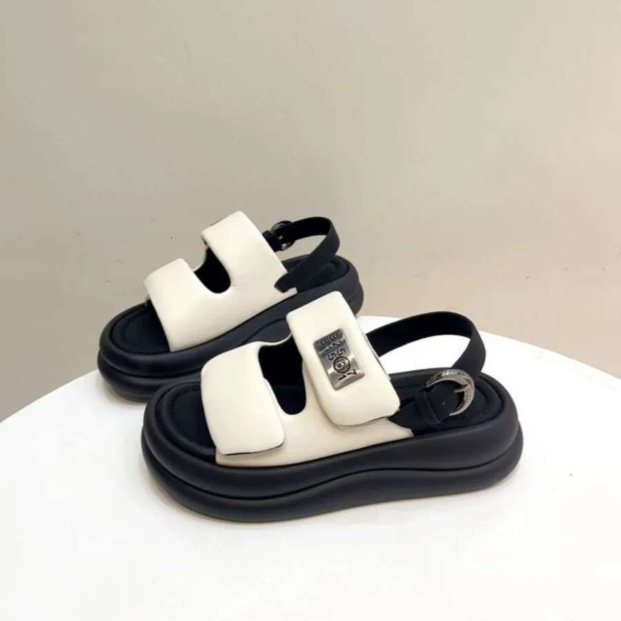 Shoes for Woman 2024 Slippers Platform Slides Beige Heeled Sandals on A Wedge Pantofle Sneaker Designer Black New